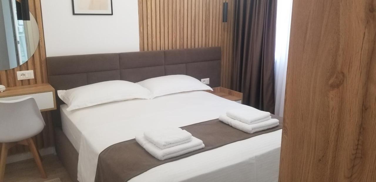 2A Near Blloku Area Apartment Тирана Экстерьер фото