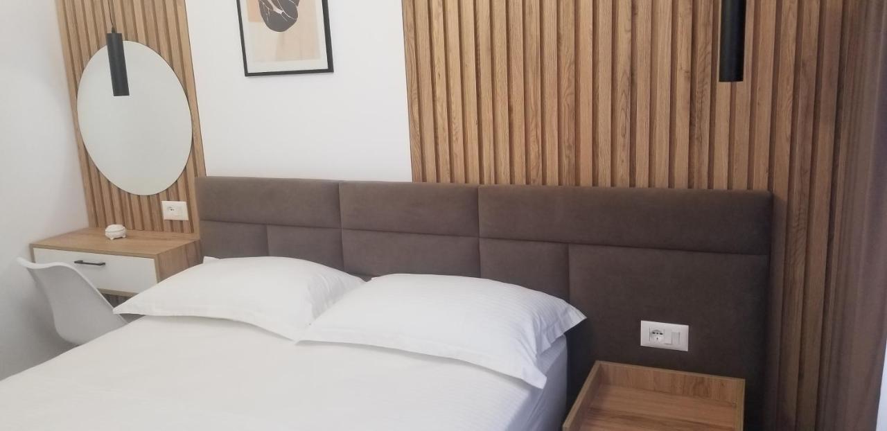 2A Near Blloku Area Apartment Тирана Экстерьер фото